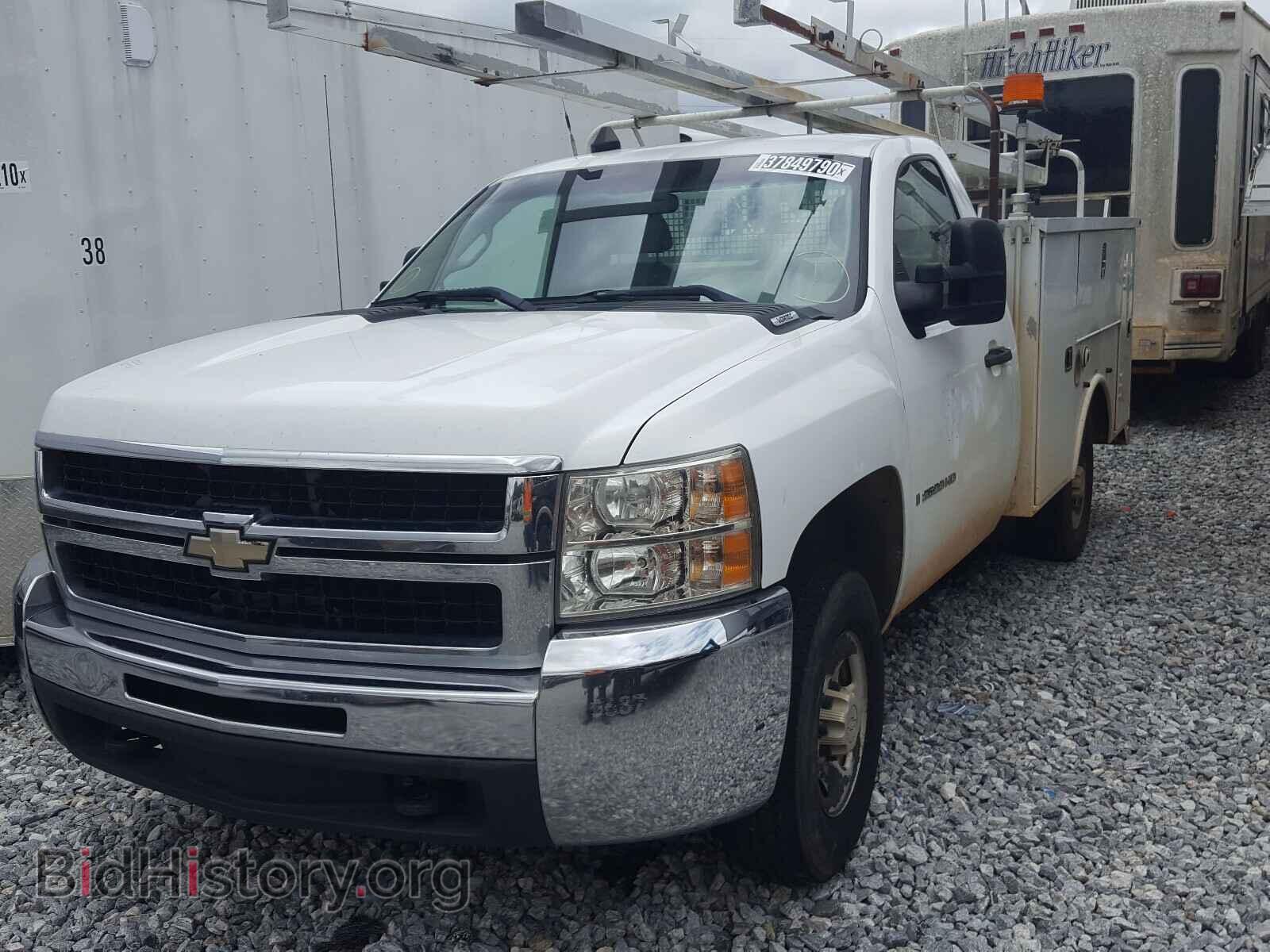 2007 CHEVROLET SILVERADO - VIN: 1GBHC24K77E573979 - Фото 2