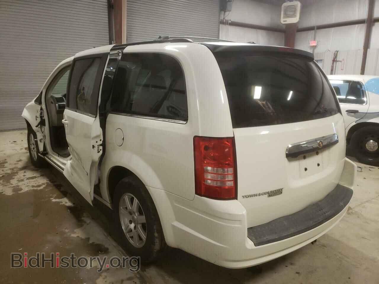 2008 CHRYSLER MINIVAN - VIN: 2A8HR54P68R600464 - Фото 3