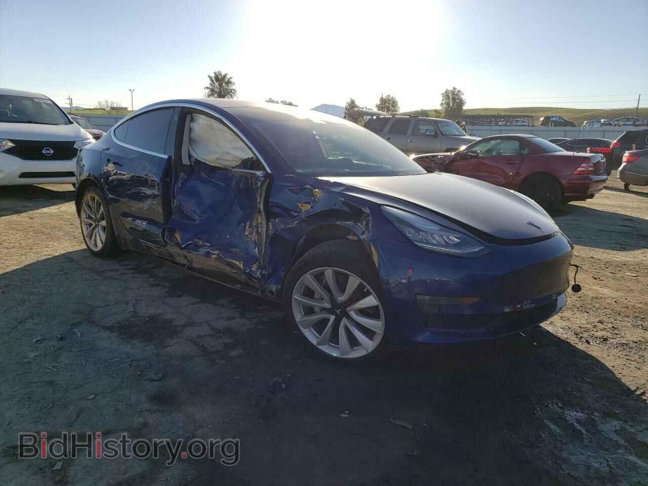 2018 TESLA MODEL 3 - VIN: 5YJ3E1EB0JF187340 - Photo 4
