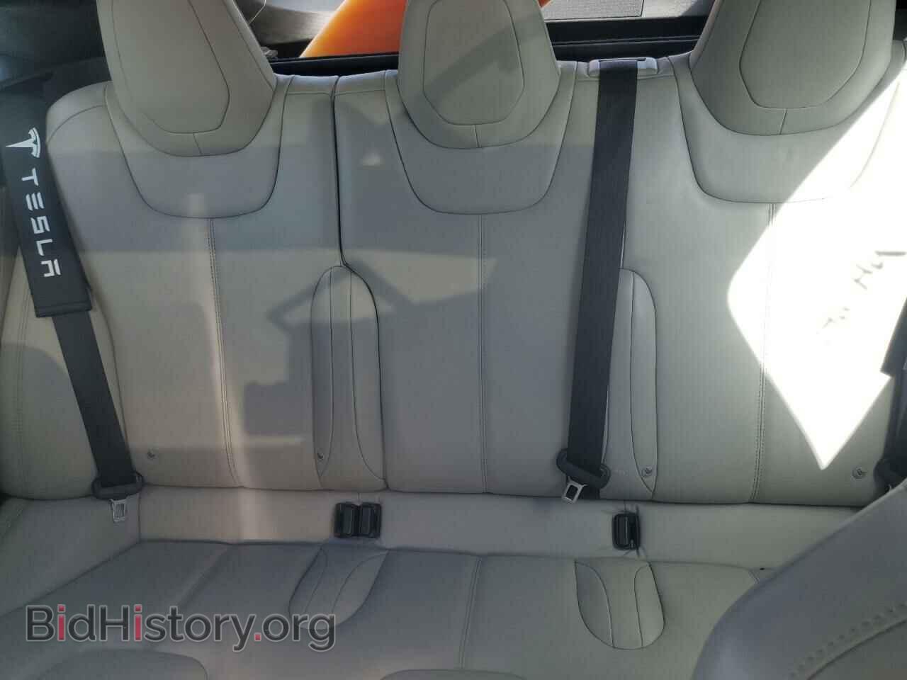 2015 TESLA MODEL S - VIN: 5YJSA1E42FF114812 - Photo 11