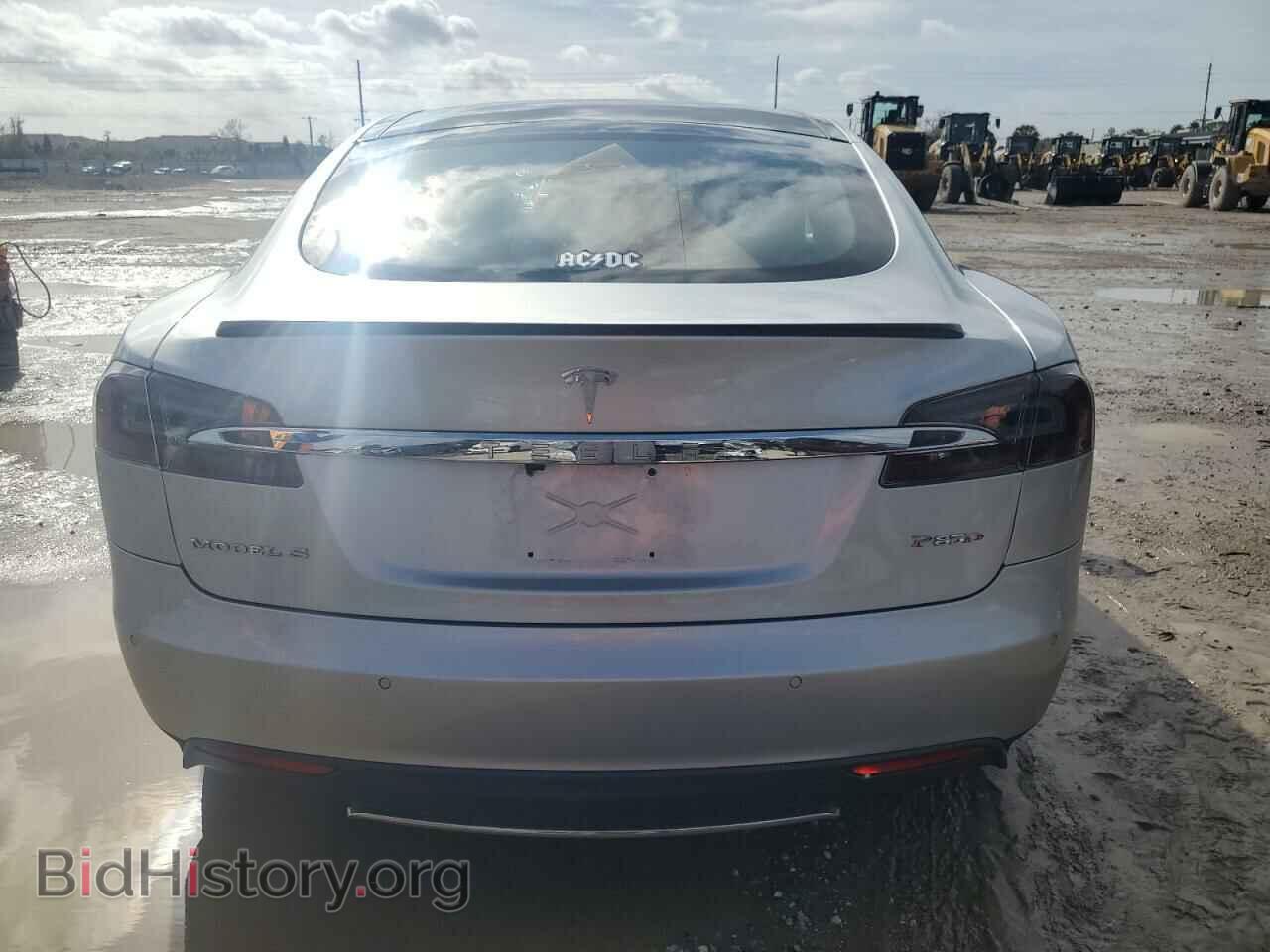 2015 TESLA MODEL S - VIN: 5YJSA1E42FF114812 - Photo 6