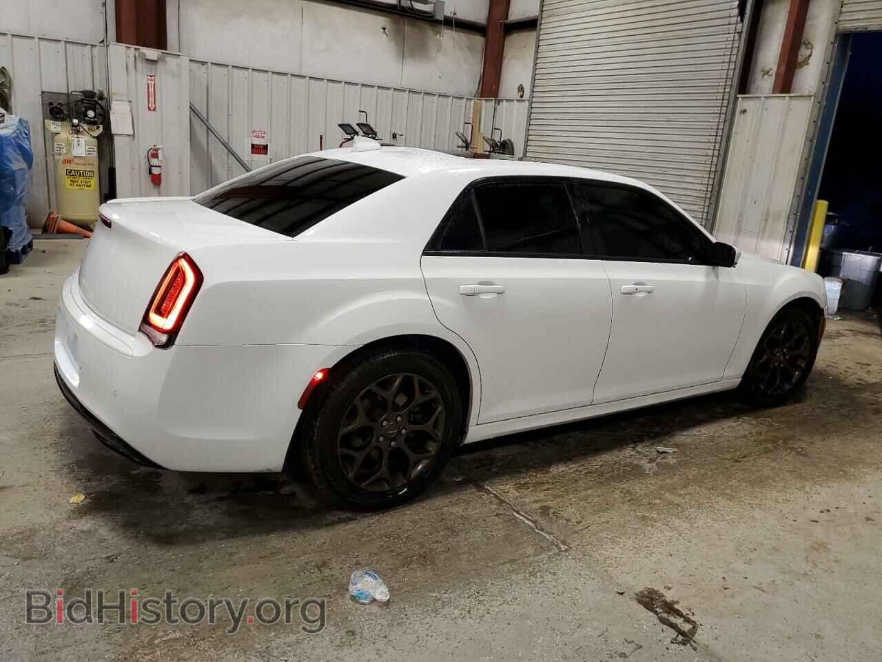 2016 CHRYSLER 300 - VIN: 2C3CCAGG4GH287849 - Фото 3