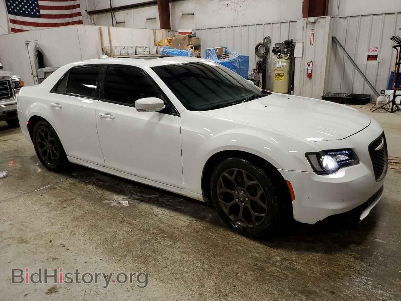 2016 CHRYSLER 300 - VIN: 2C3CCAGG4GH287849 - Фото 4