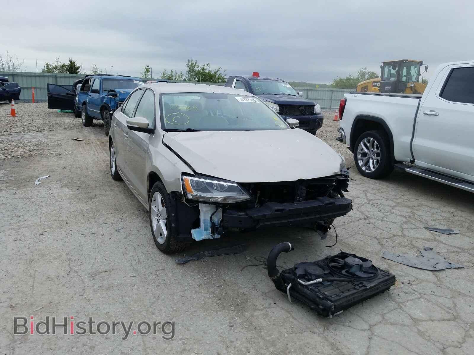 Фотография 3VWLL7AJ8EM283169 - VOLKSWAGEN JETTA 2014