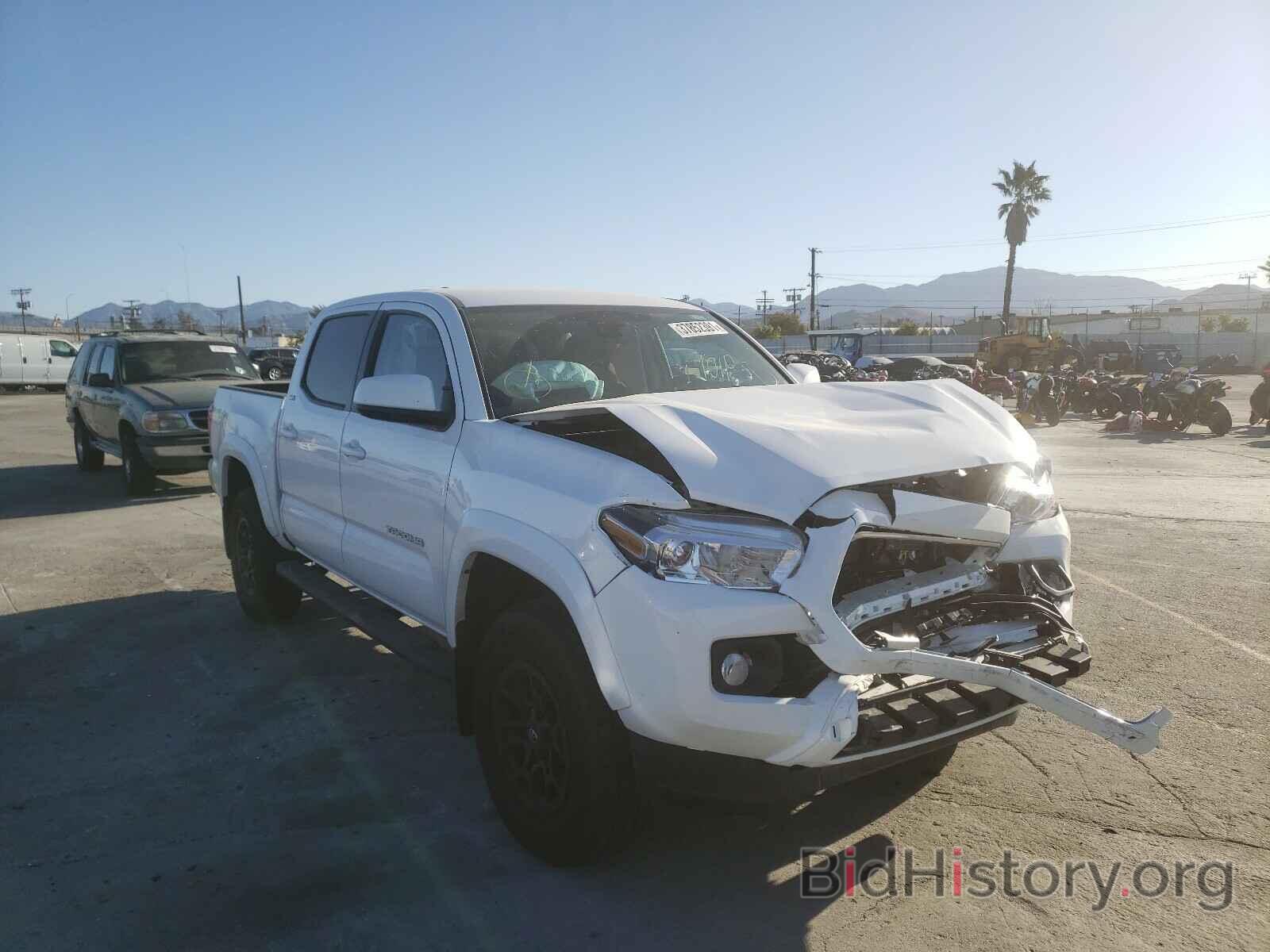 Photo 3TMAZ5CN6LM130848 - TOYOTA TACOMA 2020