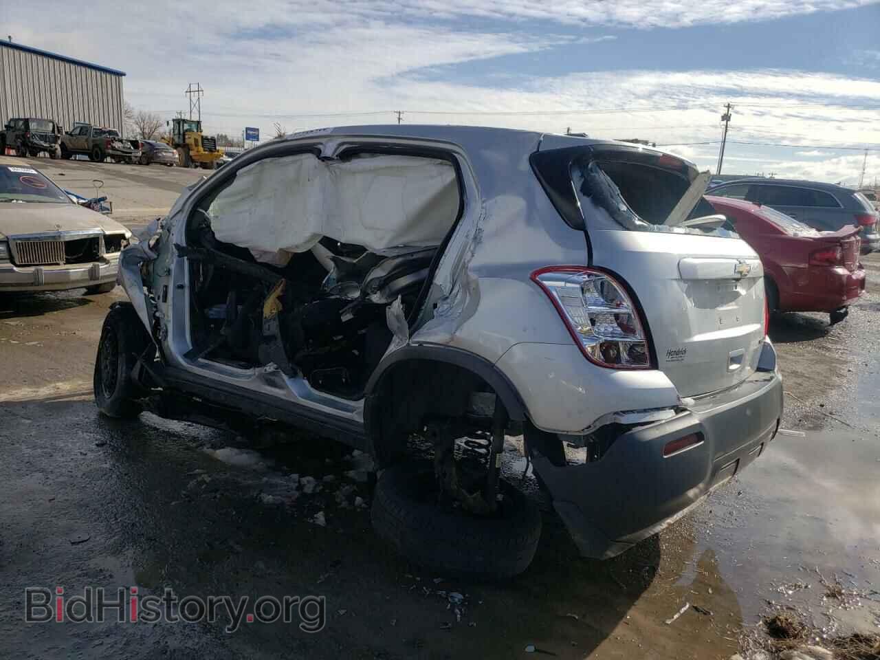 2016 CHEVROLET TRAX - VIN: 3GNCJKSB2GL258609 - Фото 2