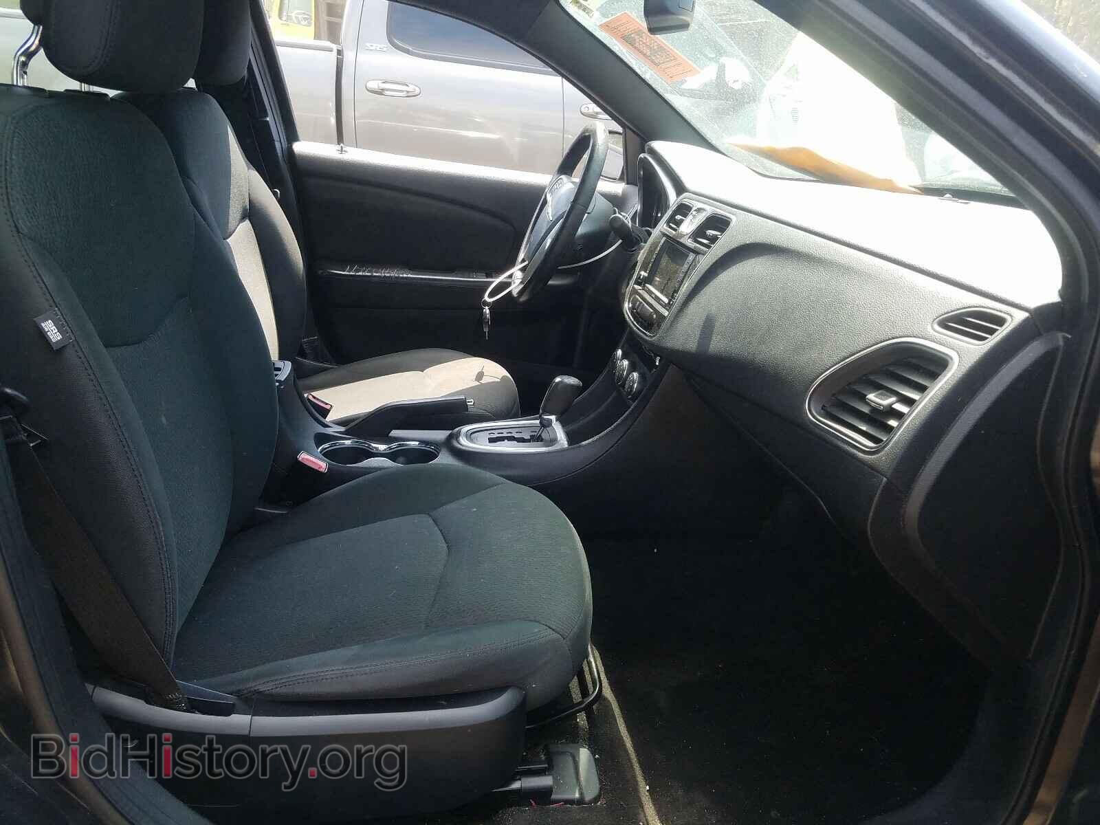 2011 CHRYSLER 200 - VIN: 1C3BC1FG3BN613234 - Фото 5