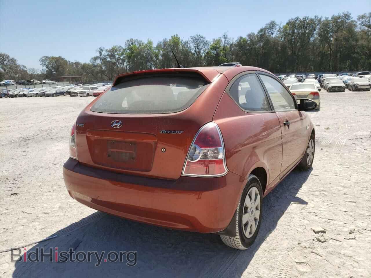 2007 HYUNDAI ACCENT - VIN: KMHCM36C57U034826 - Фото 4