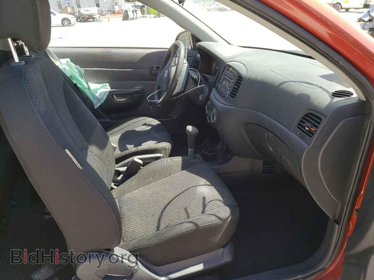 2007 HYUNDAI ACCENT - VIN: KMHCM36C57U034826 - Фото 5