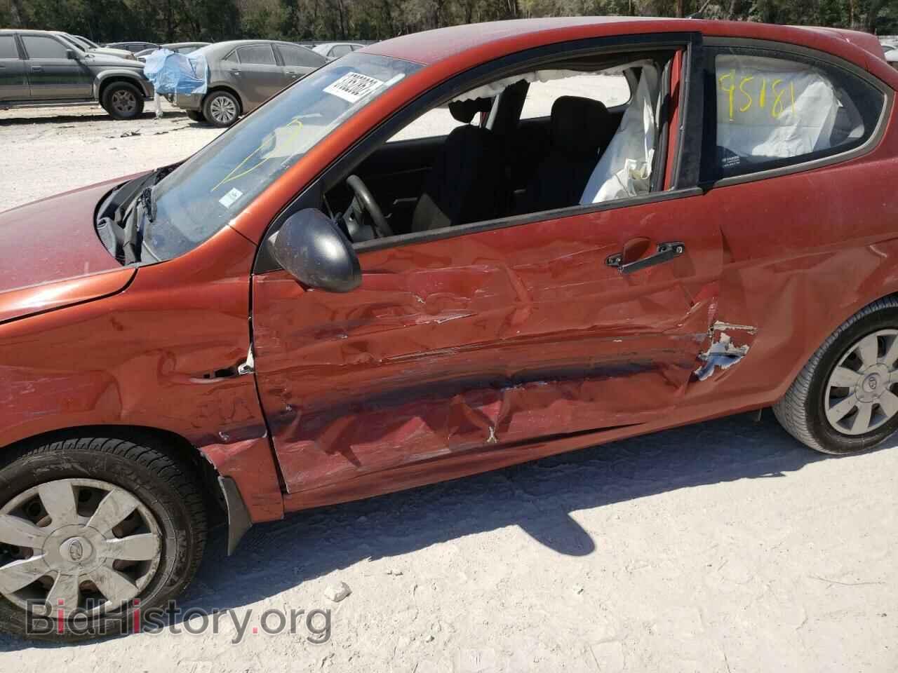 2007 HYUNDAI ACCENT - VIN: KMHCM36C57U034826 - Фото 9