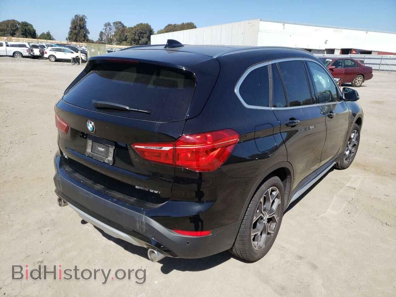 2021 BMW X1 - VIN: WBXJG7C05M5S94043 - Фото 4