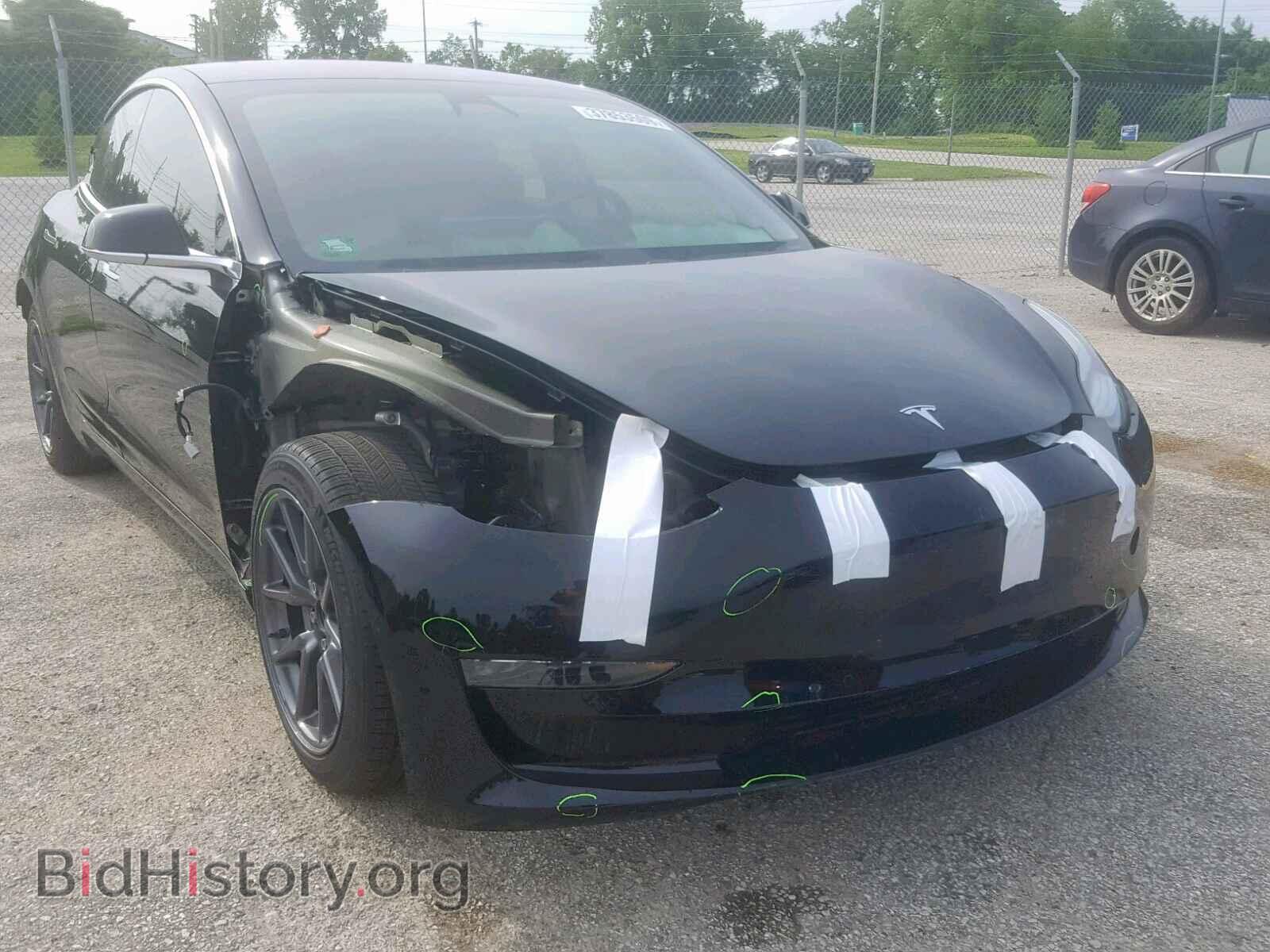 Фотография 5YJ3E1EA0JF098634 - TESLA MODEL 3 2018