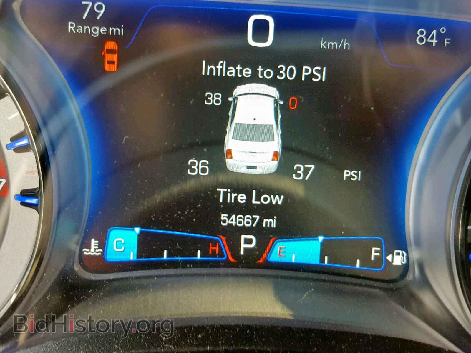 2016 CHRYSLER 300 - VIN: 2C3CCAGG9GH298670 - Фото 8