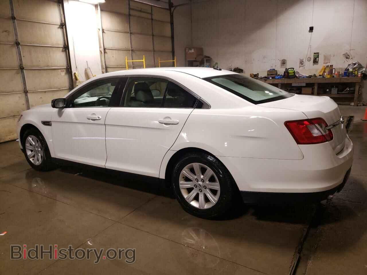 2010 FORD TAURUS - VIN: 1FAHP2DW1AG169015 - Фото 2