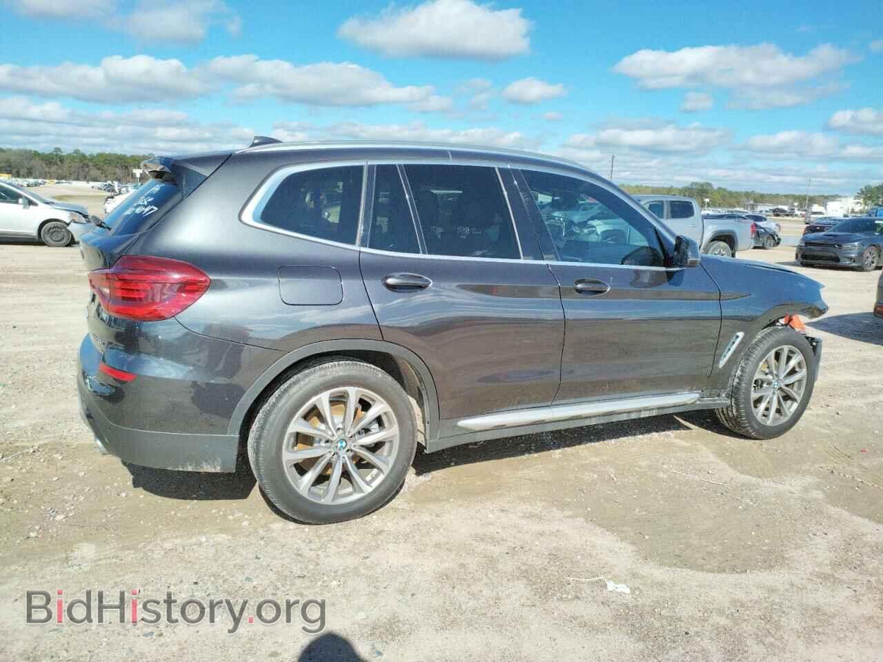 2019 BMW X3 - VIN: 5UXTR7C55KLR45321 - Фото 3