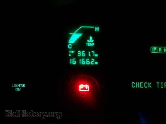 2004 CADILLAC DEVILLE - VIN: 1G6KD54Y14U241237 - Photo 8