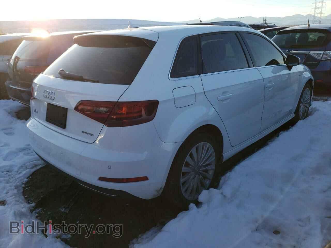 2016 AUDI A3 - VIN: WAUTPBFF3GA113037 - Фото 3