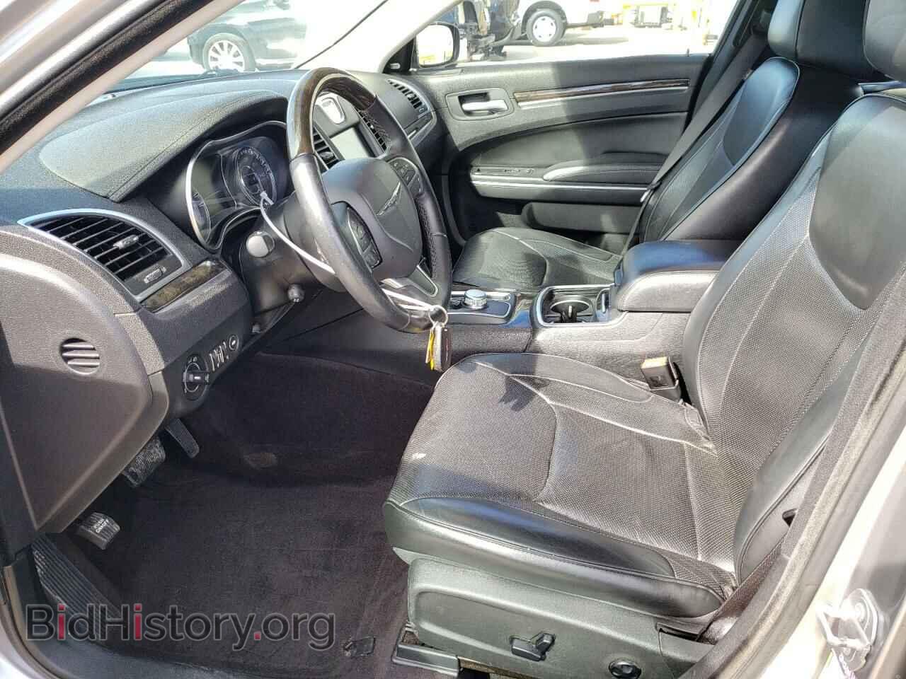 2016 CHRYSLER 300 - VIN: 2C3CCAEG4GH273355 - Фото 7