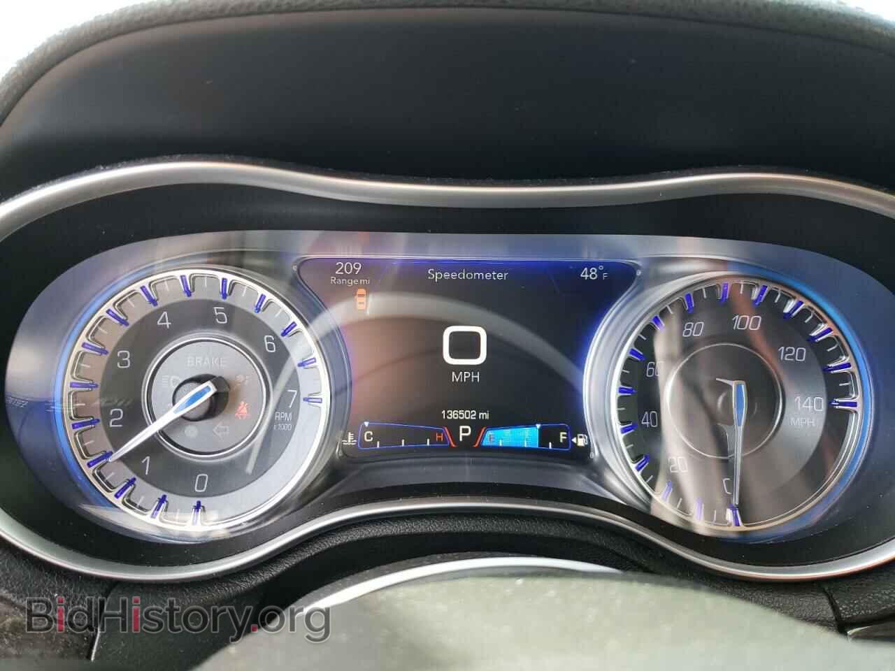 2016 CHRYSLER 300 - VIN: 2C3CCAEG4GH273355 - Фото 9
