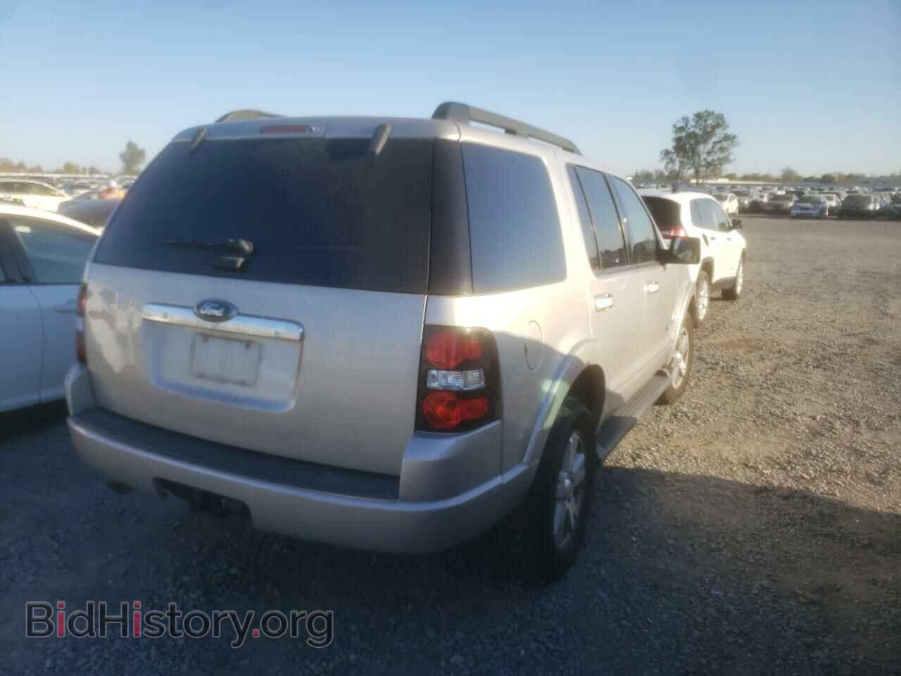 2007 FORD EXPLORER - VIN: 1FMEU63EX7UB57814 - Фото 4