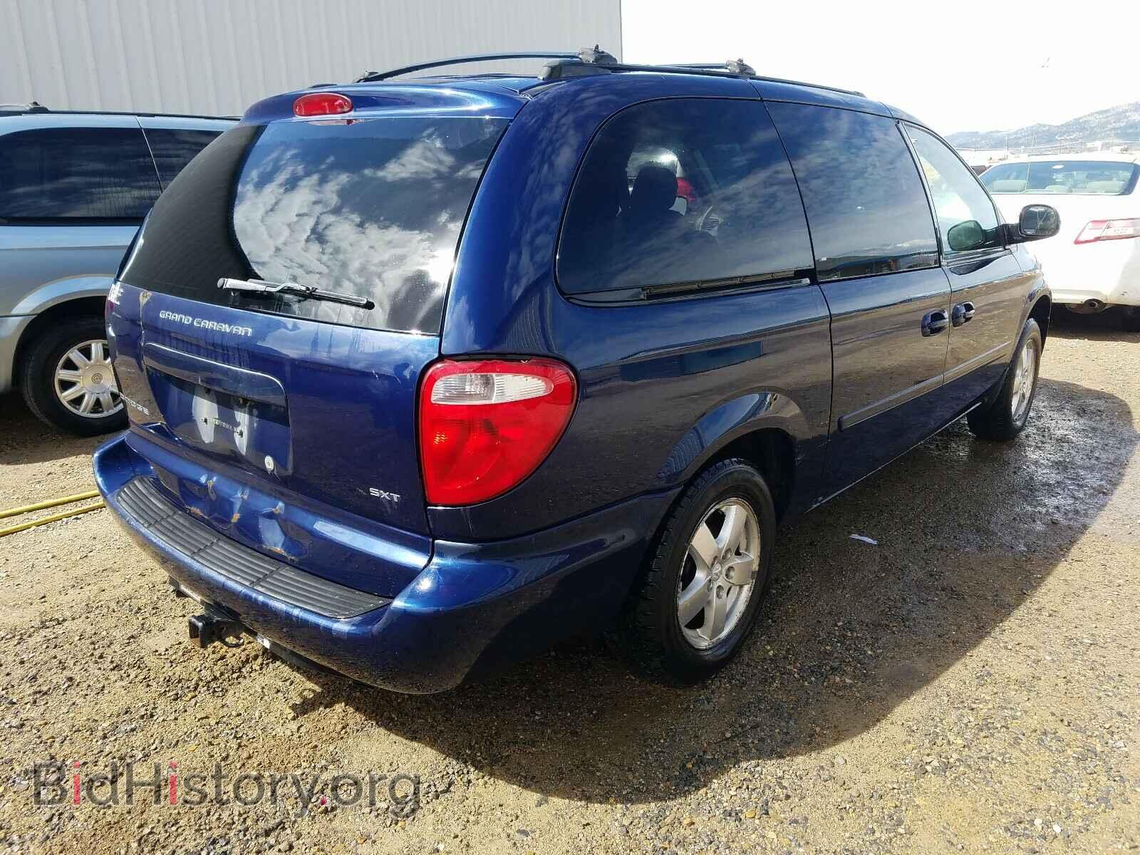 2005 DODGE CARAVAN - VIN: 2D8GP44L95R456079 - Фото 4