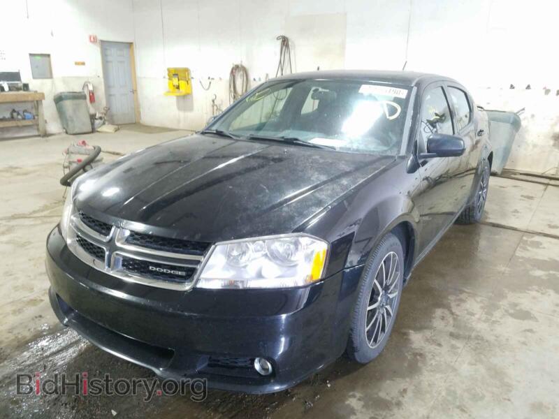 2011 Dodge AVENGER (VIN 1B3BD1FG4BN593649) — фото 2 из 10
