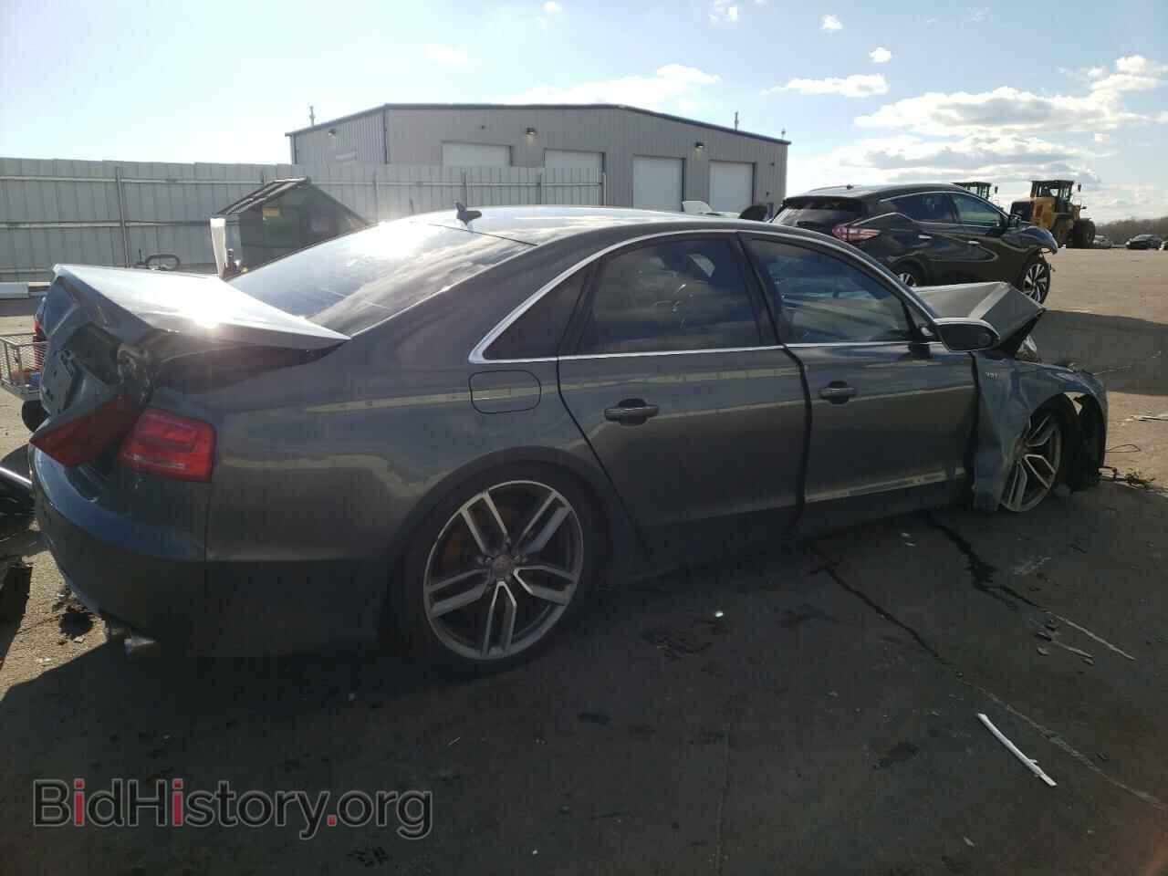2014 AUDI S8 - VIN: WAUD2AFD1EN005159 - Фото 3