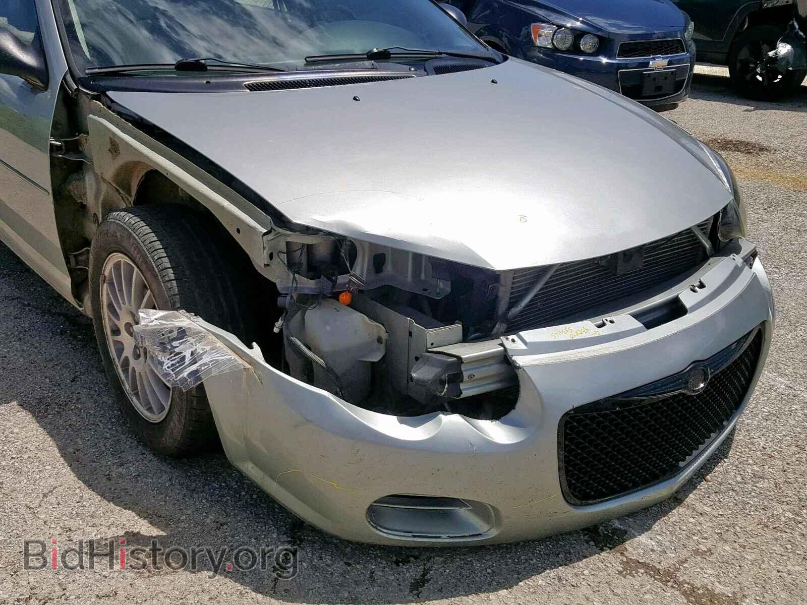 2005 CHRYSLER SEBRING - VIN: 1C3EL46X25N700948 - Фото 9