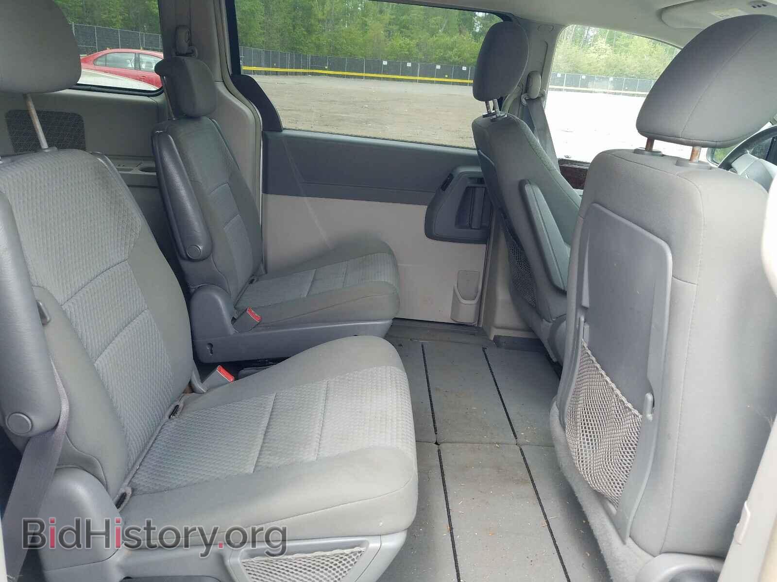 2010 CHRYSLER MINIVAN - VIN: 2A4RR5D19AR212460 - Фото 6