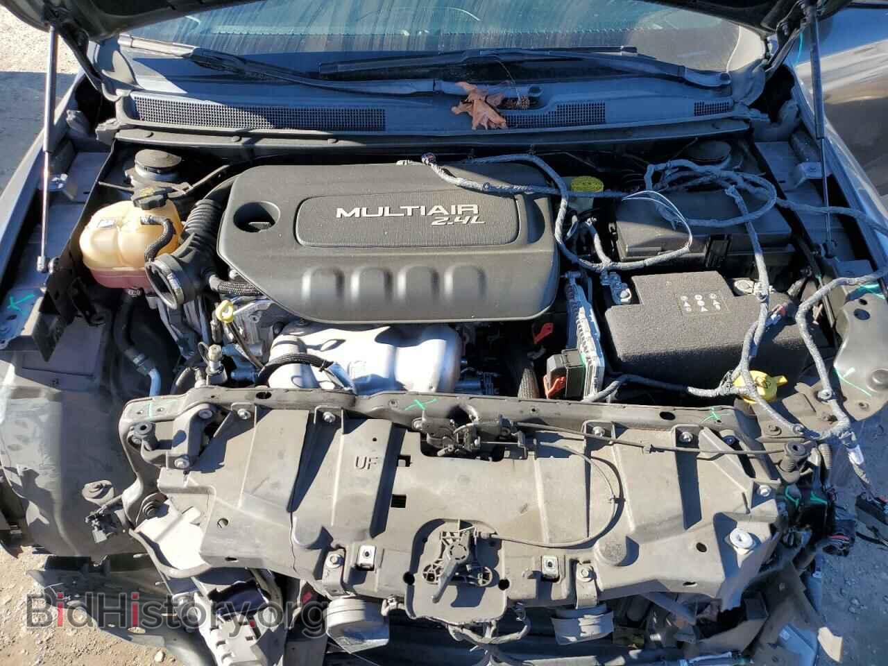 2016 CHRYSLER 200 - VIN: 1C3CCCBB7GN157563 - Фото 11