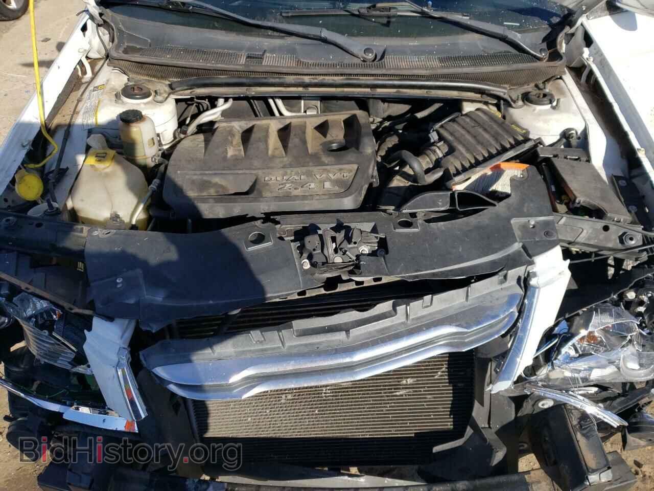 2011 CHRYSLER 200 - VIN: 1C3BC2FB4BN571327 - Фото 11