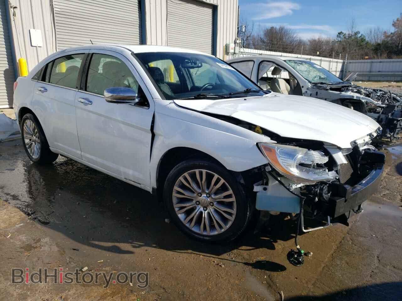 2011 CHRYSLER 200 - VIN: 1C3BC2FB4BN571327 - Фото 4