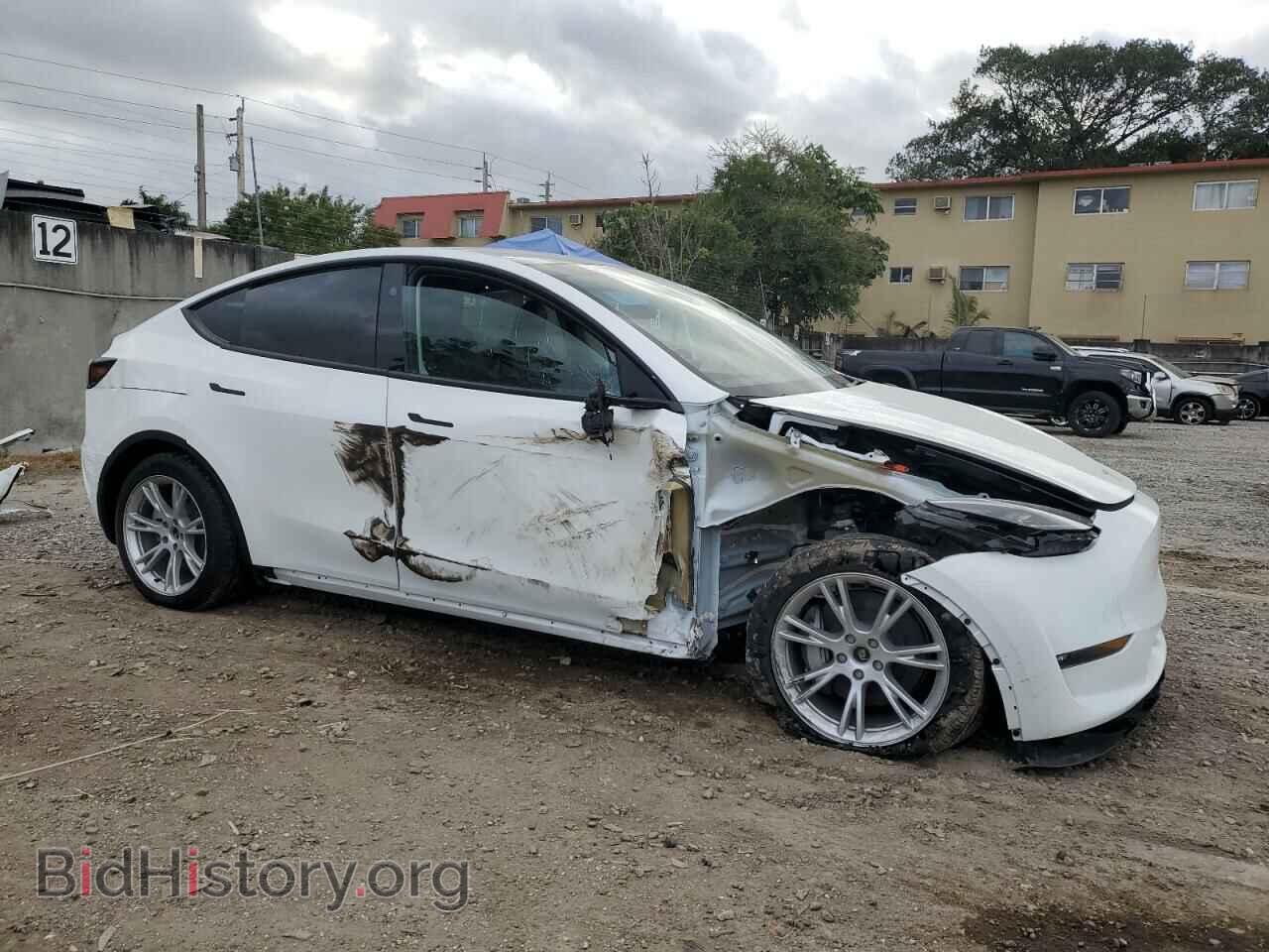 2023 TESLA MODEL Y - VIN: 7SAYGDEE3PF798275 - Фото 4