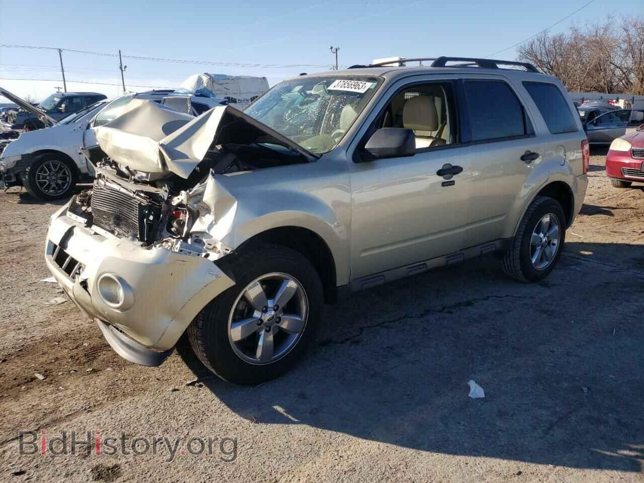 Фотография 1FMCU0DG0CKC81701 - FORD ESCAPE 2012