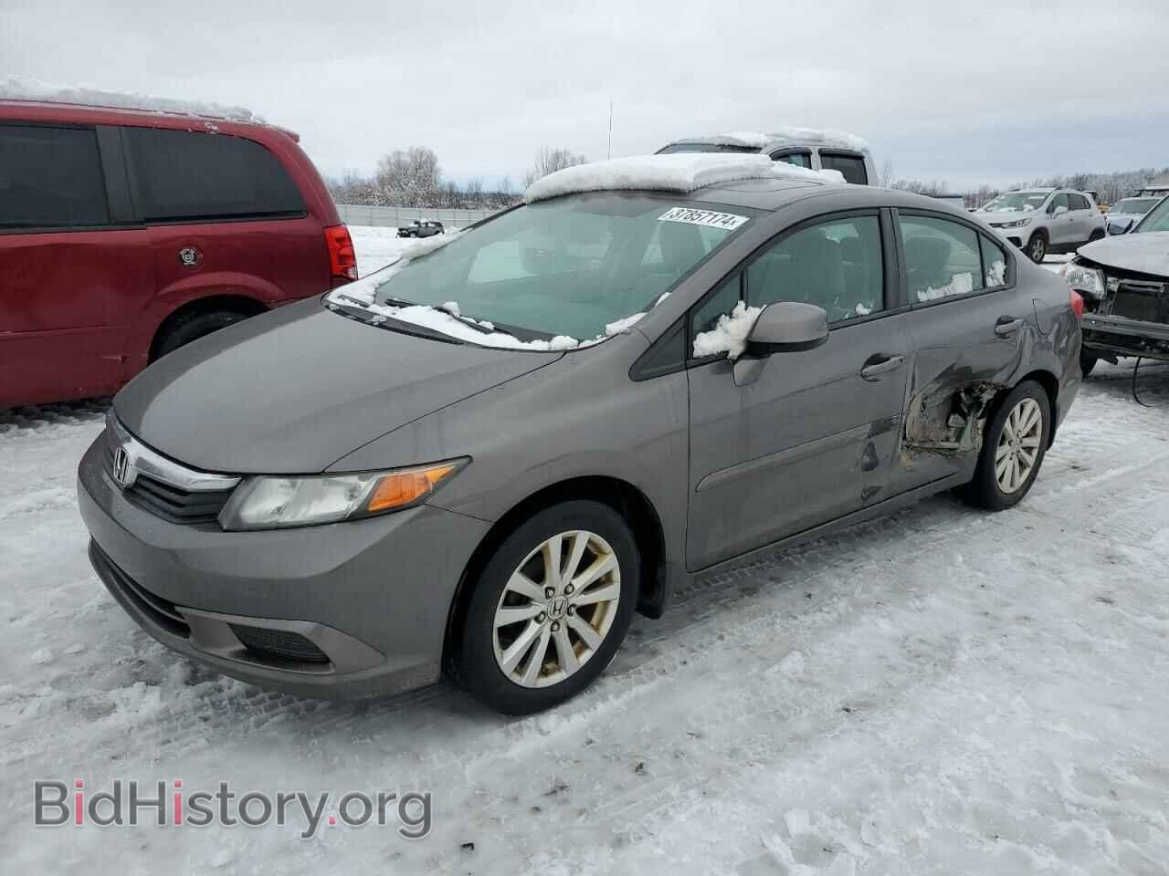 Фотография 19XFB2F88CE040061 - HONDA CIVIC 2012
