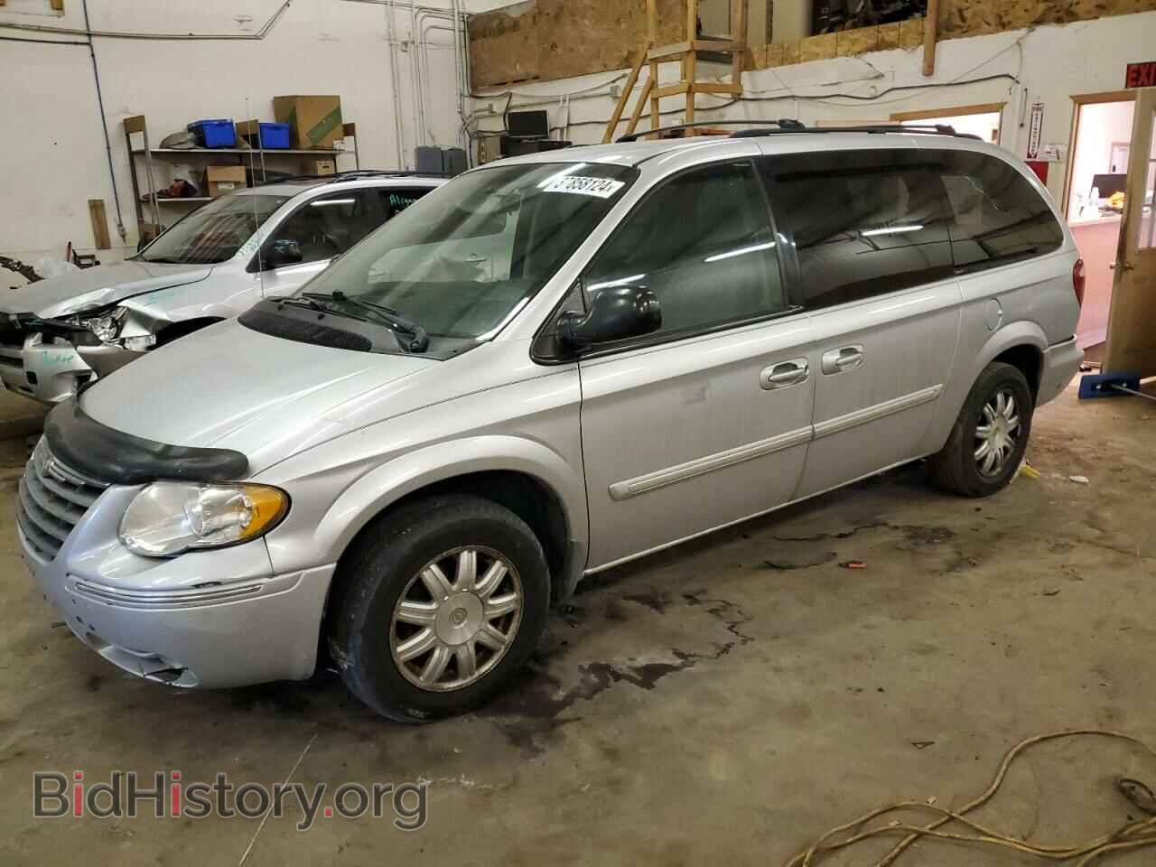 Фотография 2A4GP54L96R826074 - CHRYSLER MINIVAN 2006