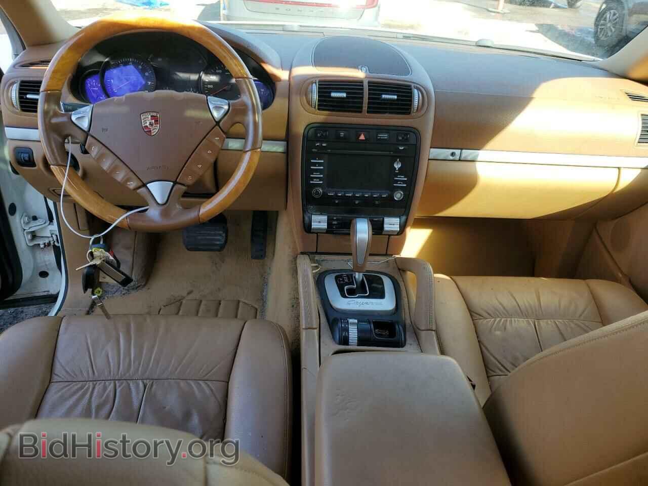 2010 PORSCHE CAYENNE - VIN: WP1AA2AP9ALA11960 - Фото 8