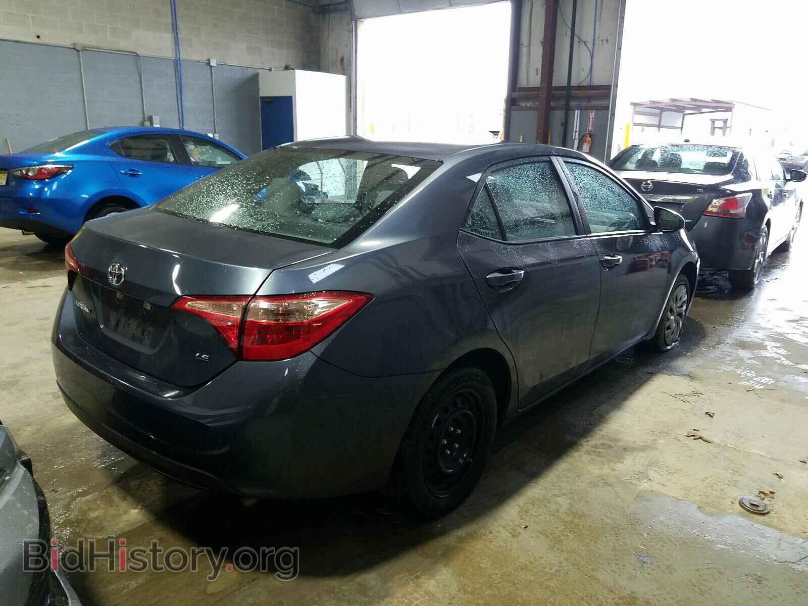 2017 TOYOTA COROLLA - VIN: 5YFBURHE3HP668975 - Фото 4