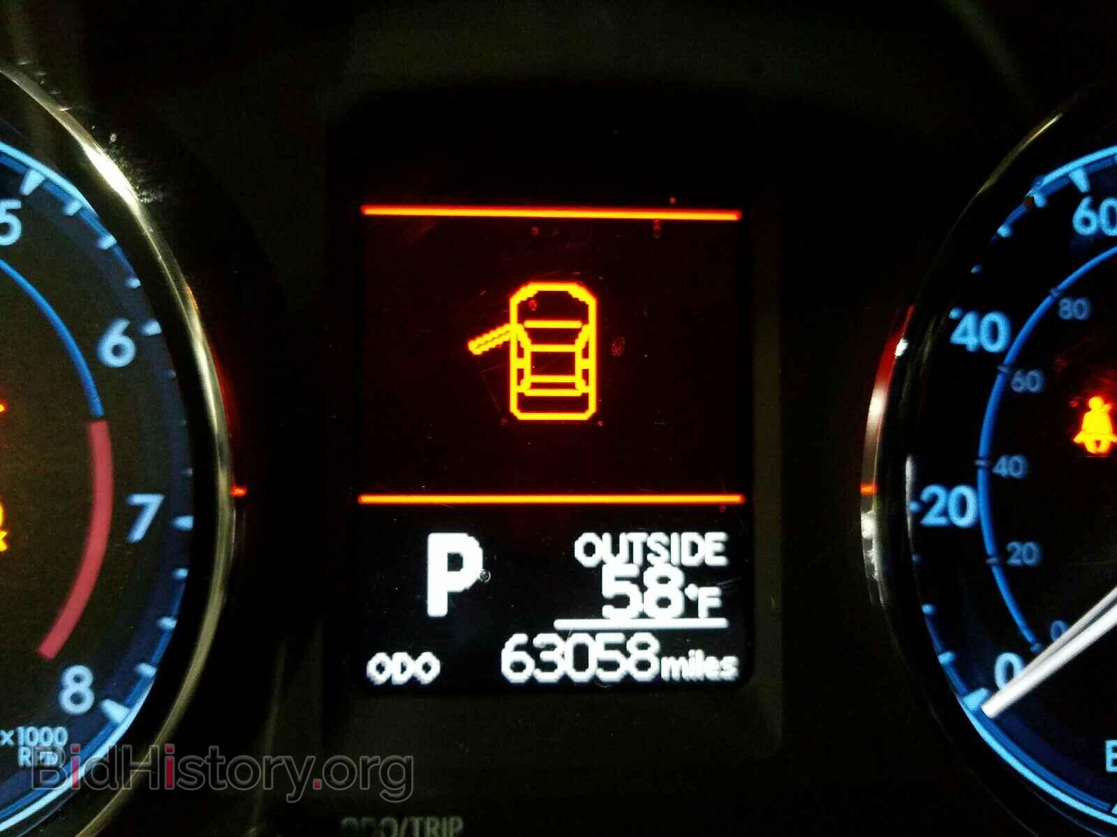 2017 TOYOTA COROLLA - VIN: 5YFBURHE3HP668975 - Фото 8