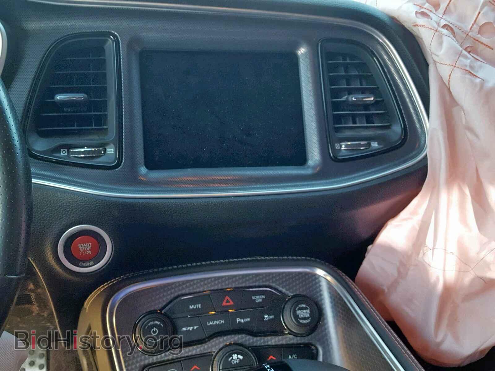 2018 DODGE CHALLENGER - VIN: 2C3CDZC90JH332408 - Фото 9
