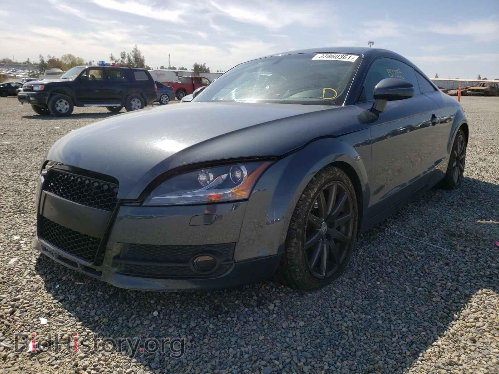 2009 AUDI TT - VIN: TRUHF38J491008020 - Фото 2