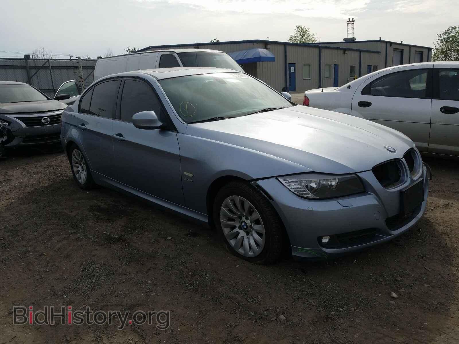 Photo WBAPK53539A514281 - BMW 3 SERIES 2009