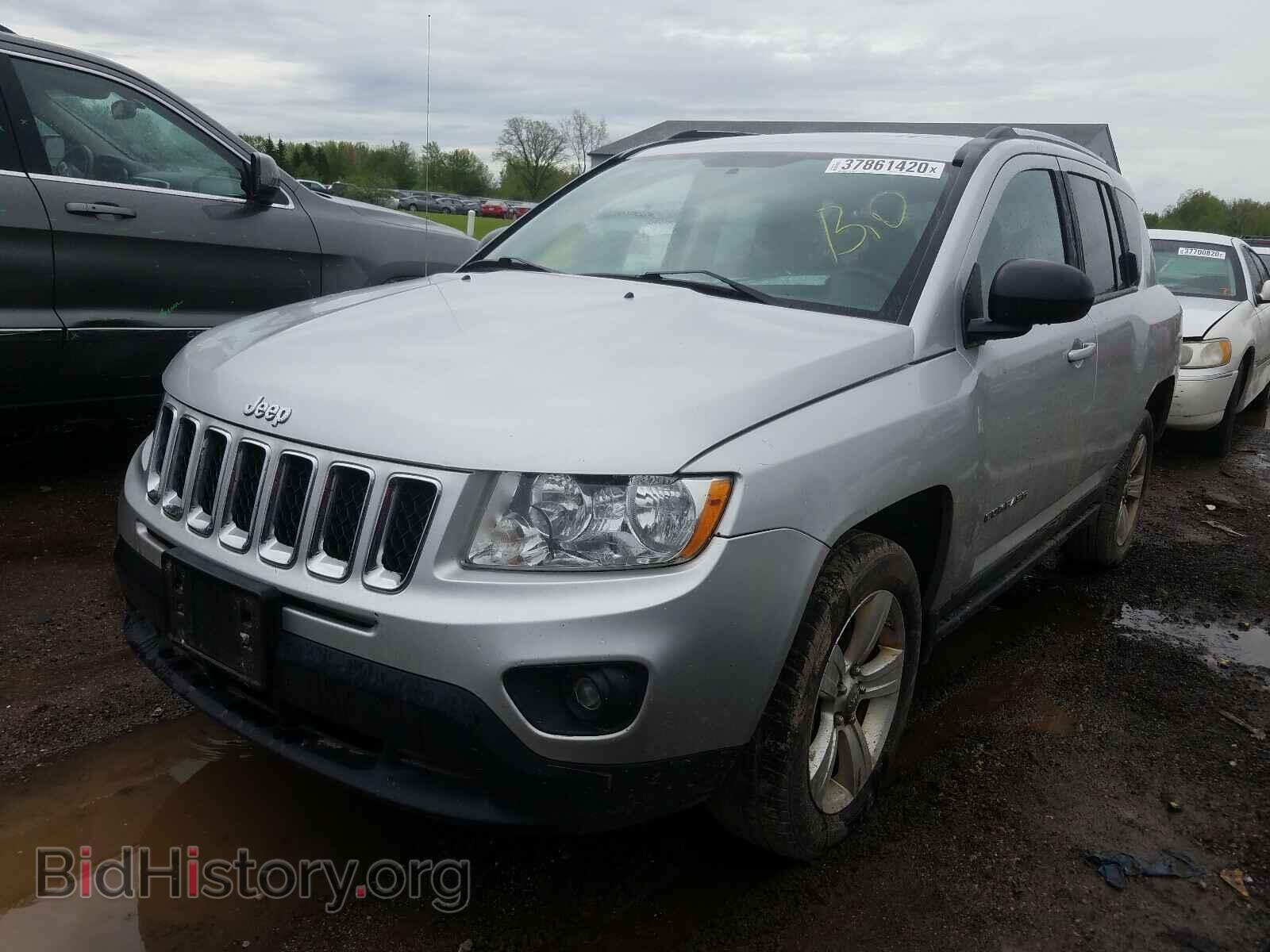 2011 JEEP COMPASS - VIN: 1J4NF1FB2BD135585 - Фото 2