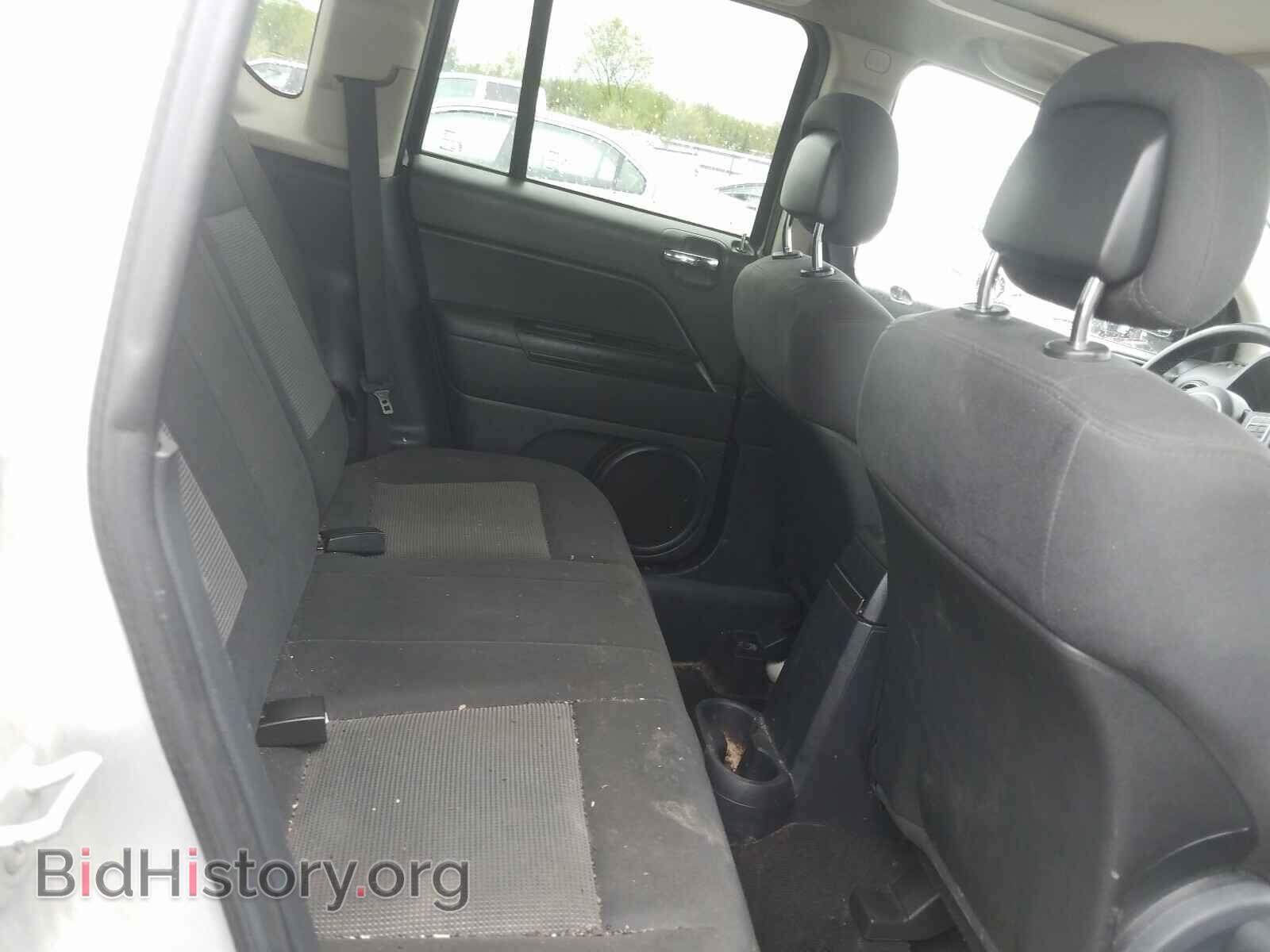 2011 JEEP COMPASS - VIN: 1J4NF1FB2BD135585 - Фото 6