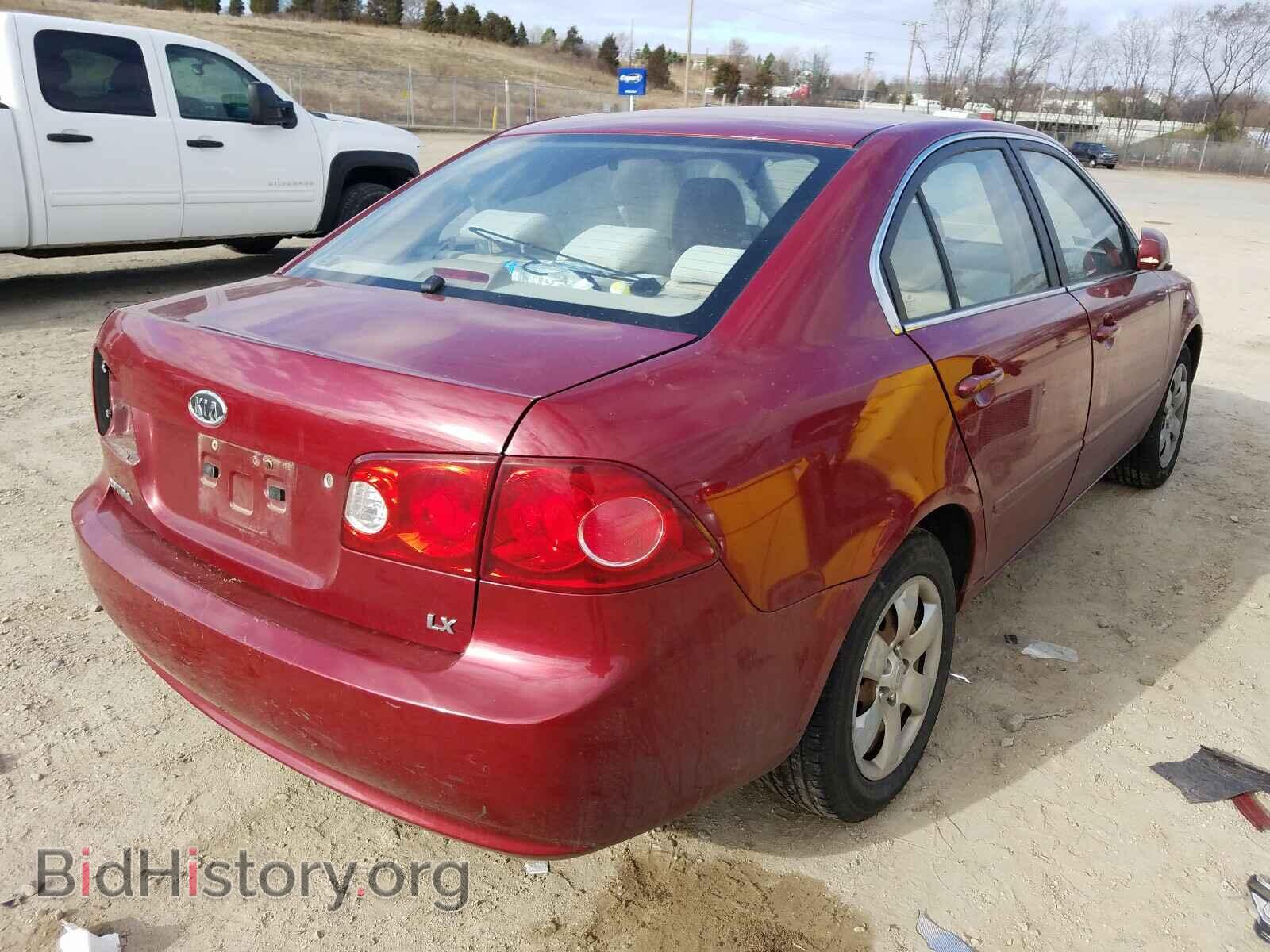 2006 KIA OPTIMA - VIN: KNAGE123865057813 - Фото 4