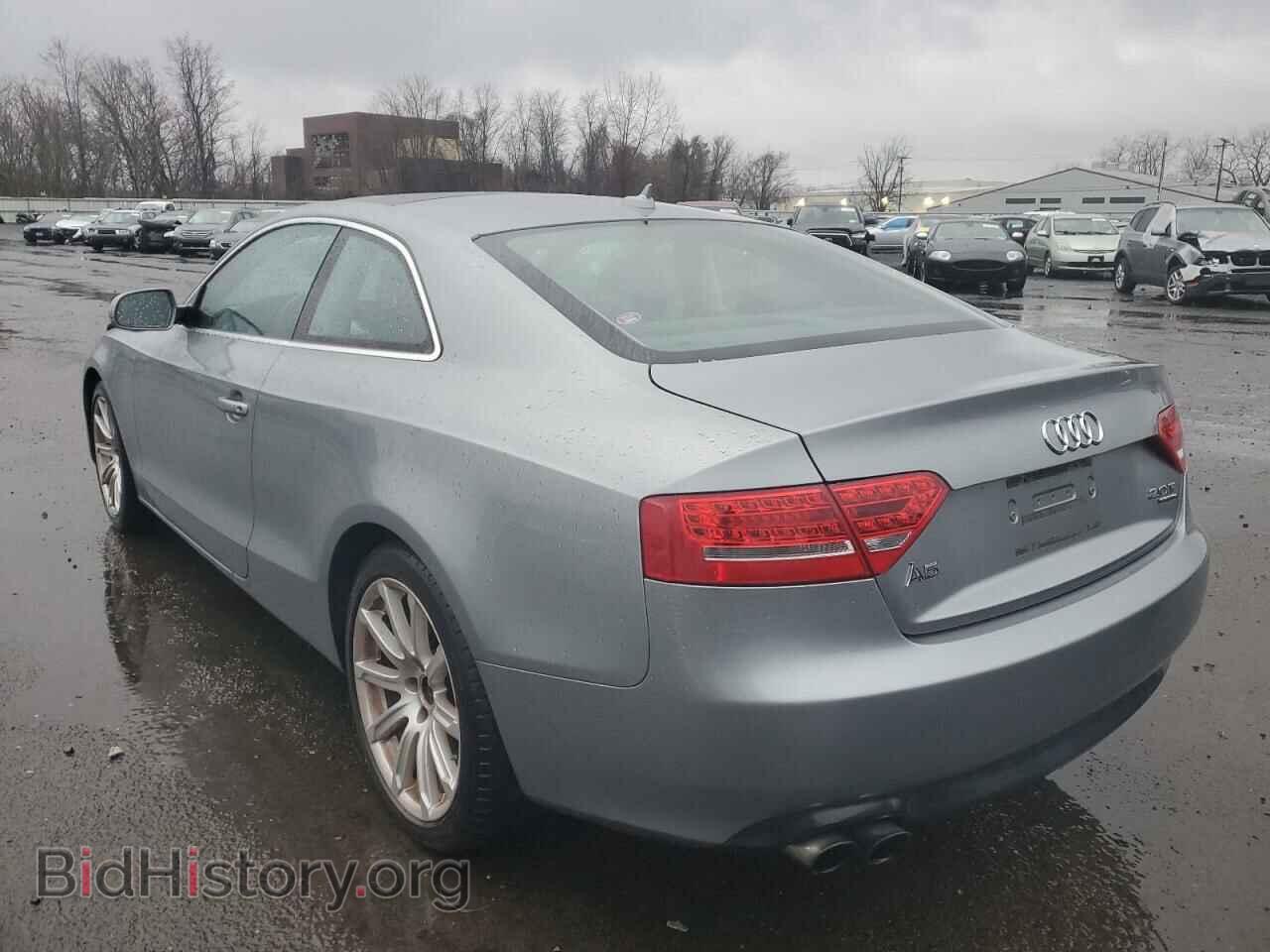 2011 AUDI A5 - VIN: WAURFAFR5BA034639 - Фото 2
