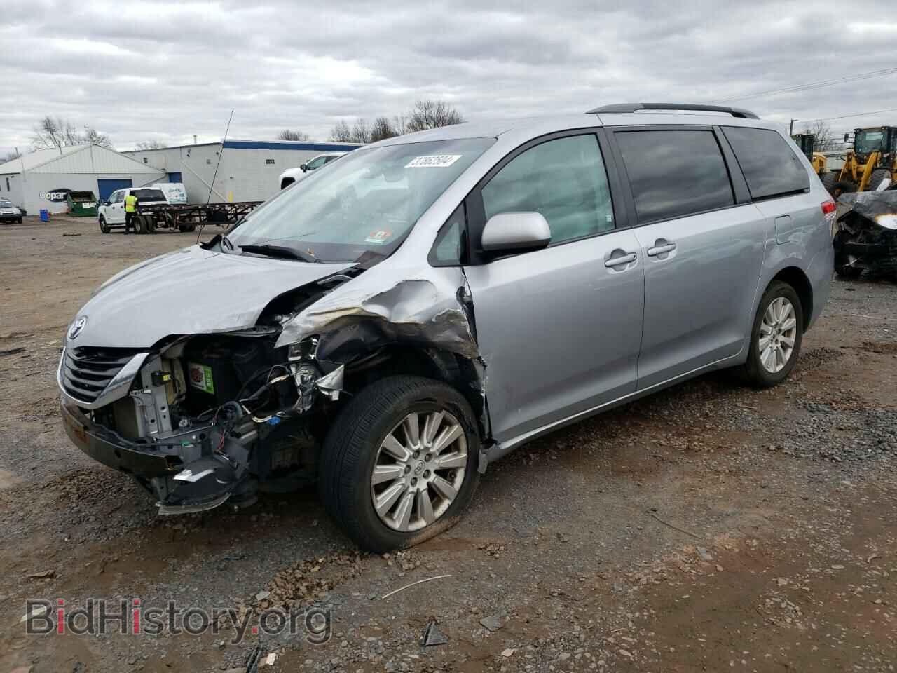 Photo 5TDJK3DC2DS060627 - TOYOTA All Models 2013
