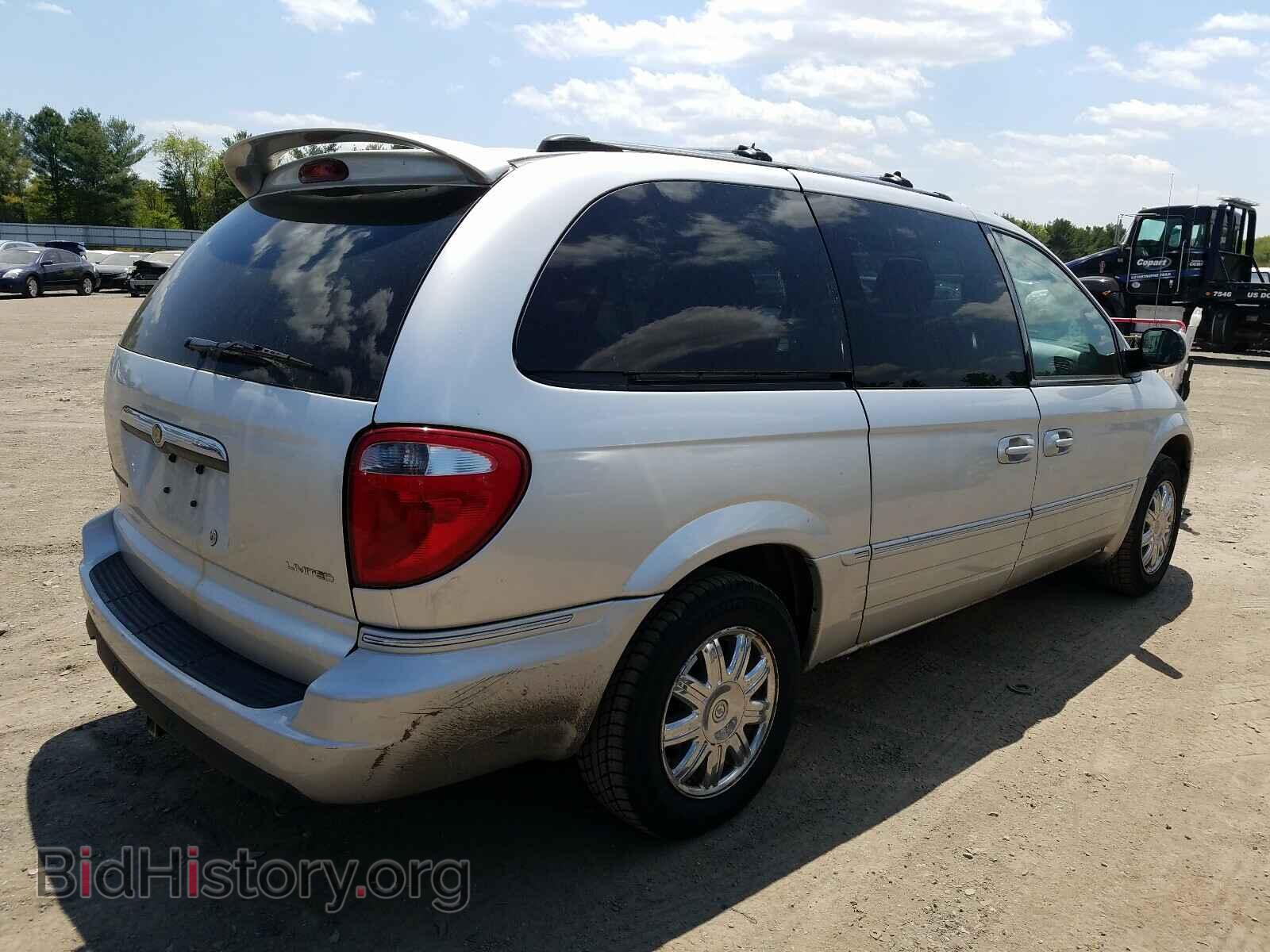 2005 CHRYSLER MINIVAN - VIN: 2C8GP64L65R457330 - Фото 4