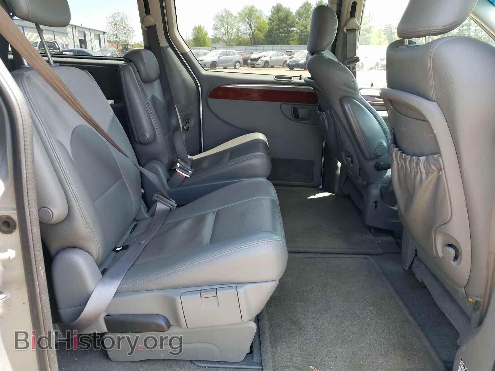 2005 CHRYSLER MINIVAN - VIN: 2C8GP64L65R457330 - Фото 6