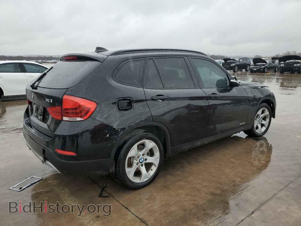 2015 BMW X1 - VIN: WBAVM1C59FV498182 - Фото 3